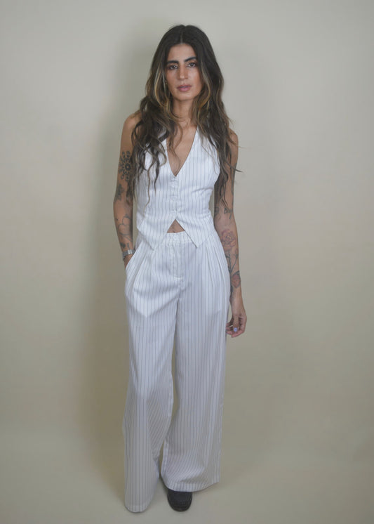 Striped White Set