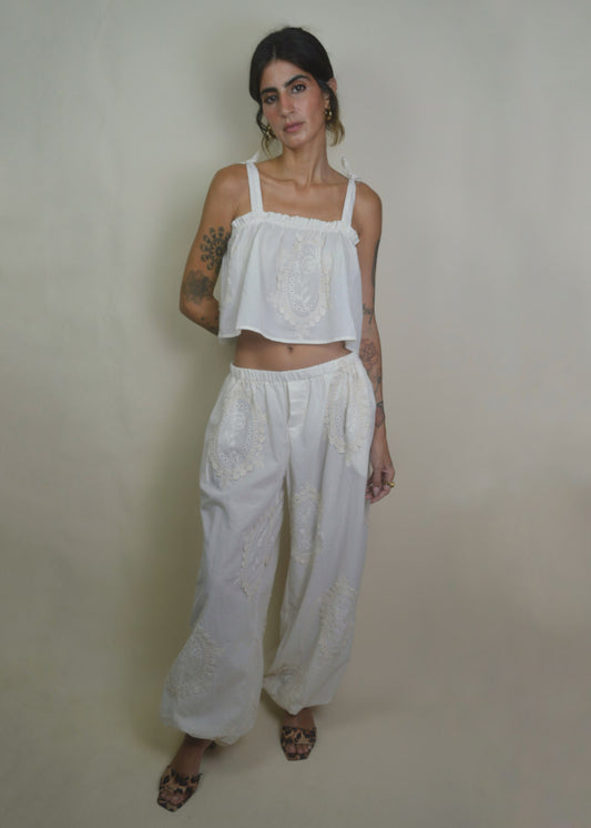 Époque Embroidered Pant