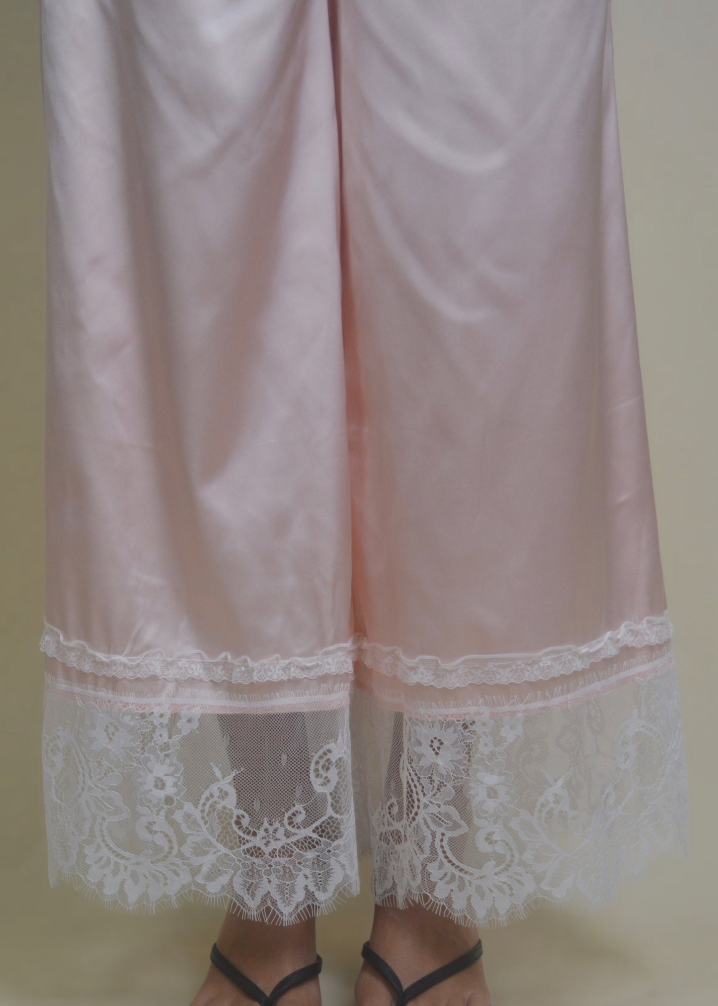 Rosé Lace Pant